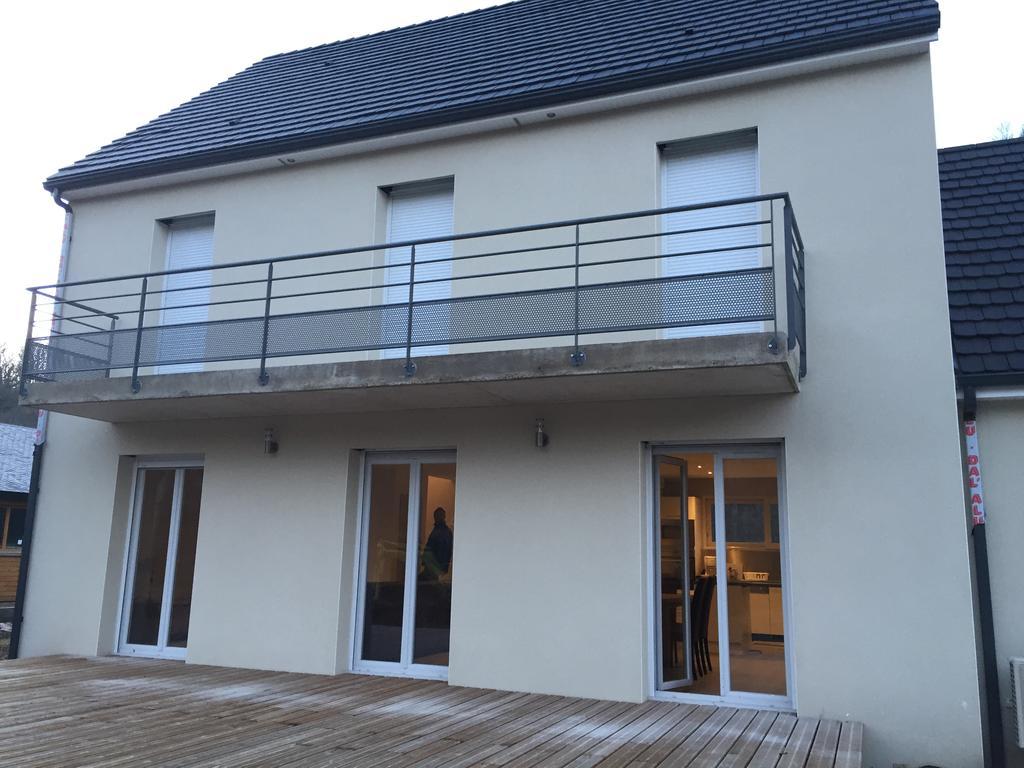 Villa Maria Chambon-sur-Lac Luaran gambar